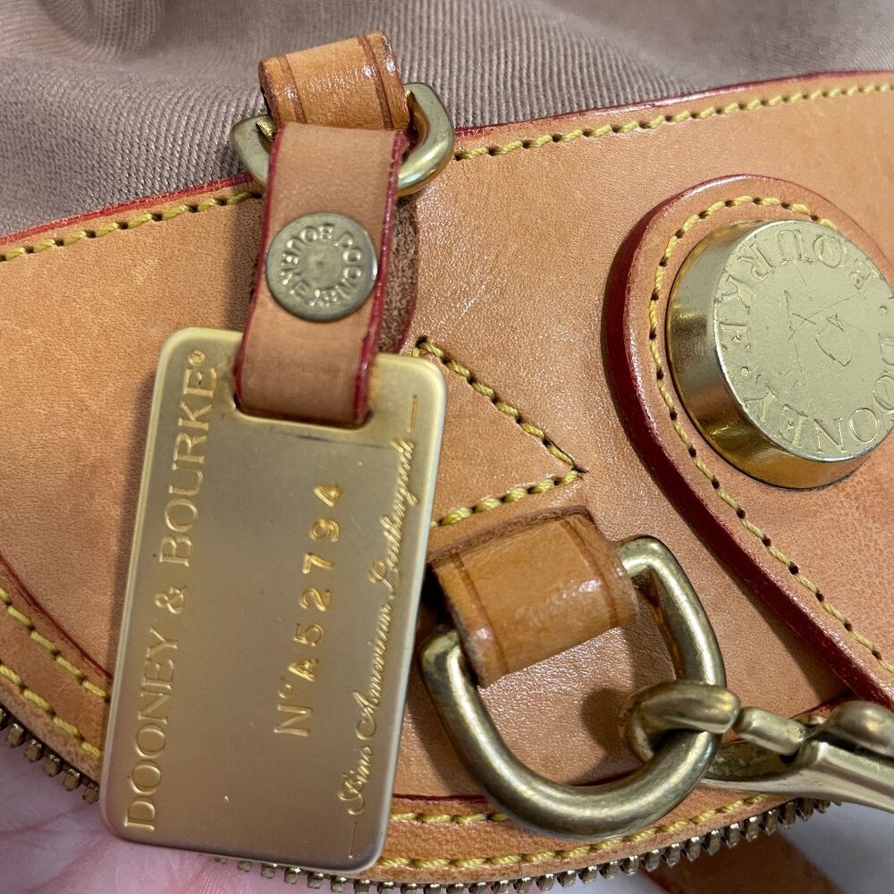 Dooney & Bourke Vintage CABRIOLET Dome Satchel/Crossbody Tan Canvas & Leather - Picture 13 of 16